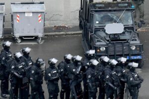 АКЦИЯ В ПЛОВДИВ: Задържаха петима за трафик на наркотици