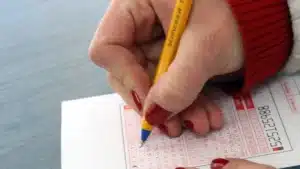 Депутати от ГЕРБ, БСП и ДПС предлагат концесия на тотото за 15 години