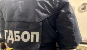 ИЗВЪНРЕДНА АКЦИЯ! Обиски в София и страната заради скандал с оръжия за Украйна