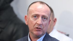 Здравният министър на Северна Македония Таравари подаде оставка