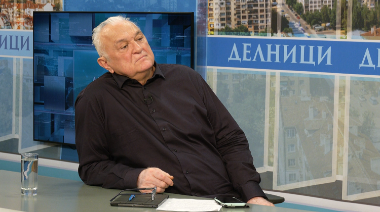 8222 Тръмп е изперкал от твърде много власт 8220 Това каза Сашо Диков