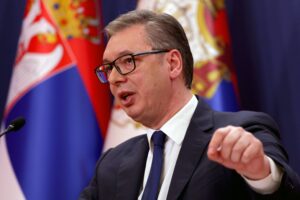 Сръбски министър: Вучич ще спази думата към Путин за визитата в Москва на 9 май, но може и да не я спази