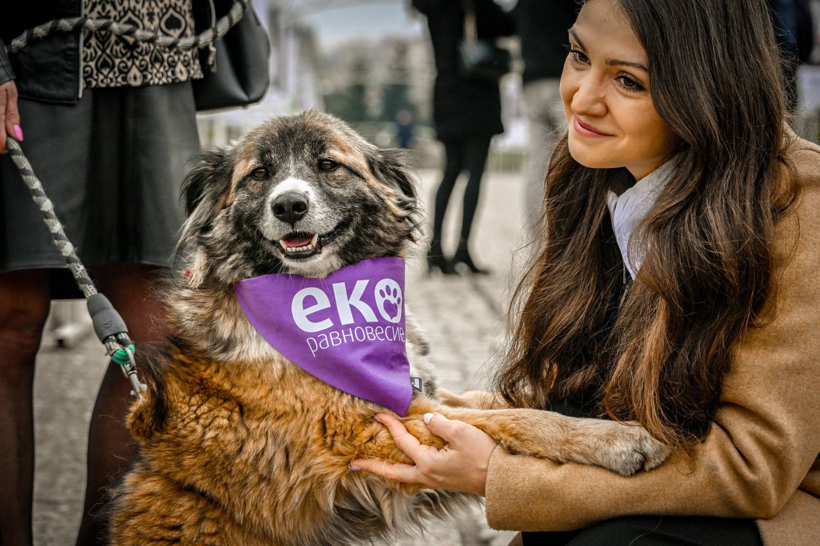 С фотоизложба Една подадена ръка Твоята Столична община отбеляза Световния