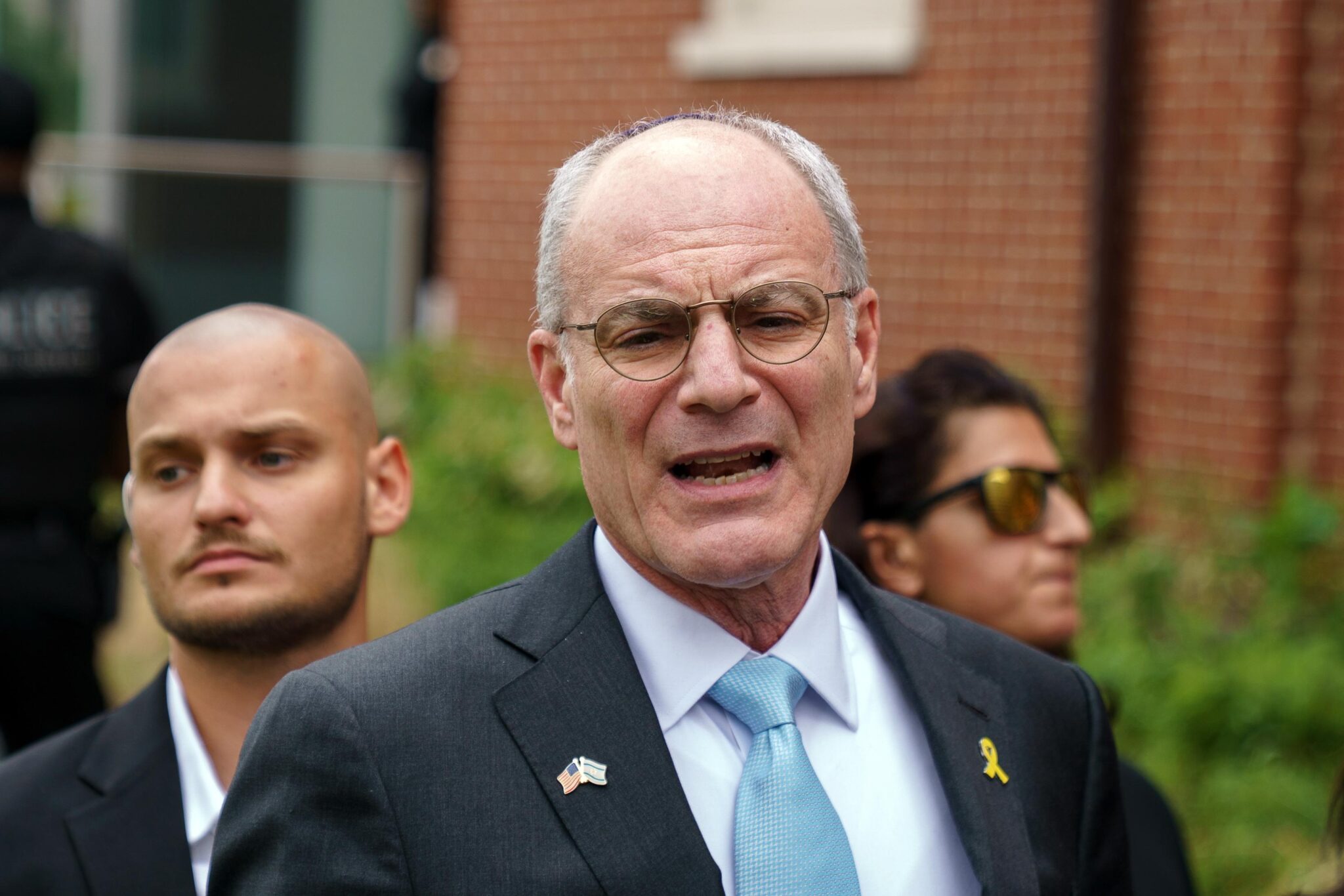 Генералният директор на израелското външно министерство адвокат Еден Бар Тал призова