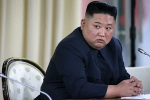 Въпреки международните забрани: Северна Корея изстреля 10 ракети