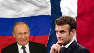 Голям скандал във Франция заради руско знаме