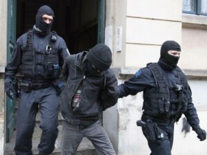 Арестуваха българин за нелегални фабрики в Германия