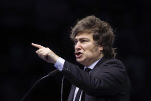 Хавиер Милей с нова словесна атака срещу Педро Санчес по време на визитата си в Мадрид