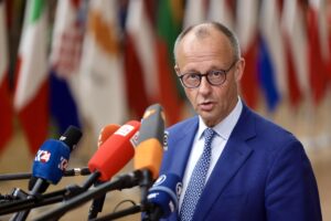 Германия ще има „решаваща роля“ в новото споразумение между НАТО и САЩ за оръжия за Украйна