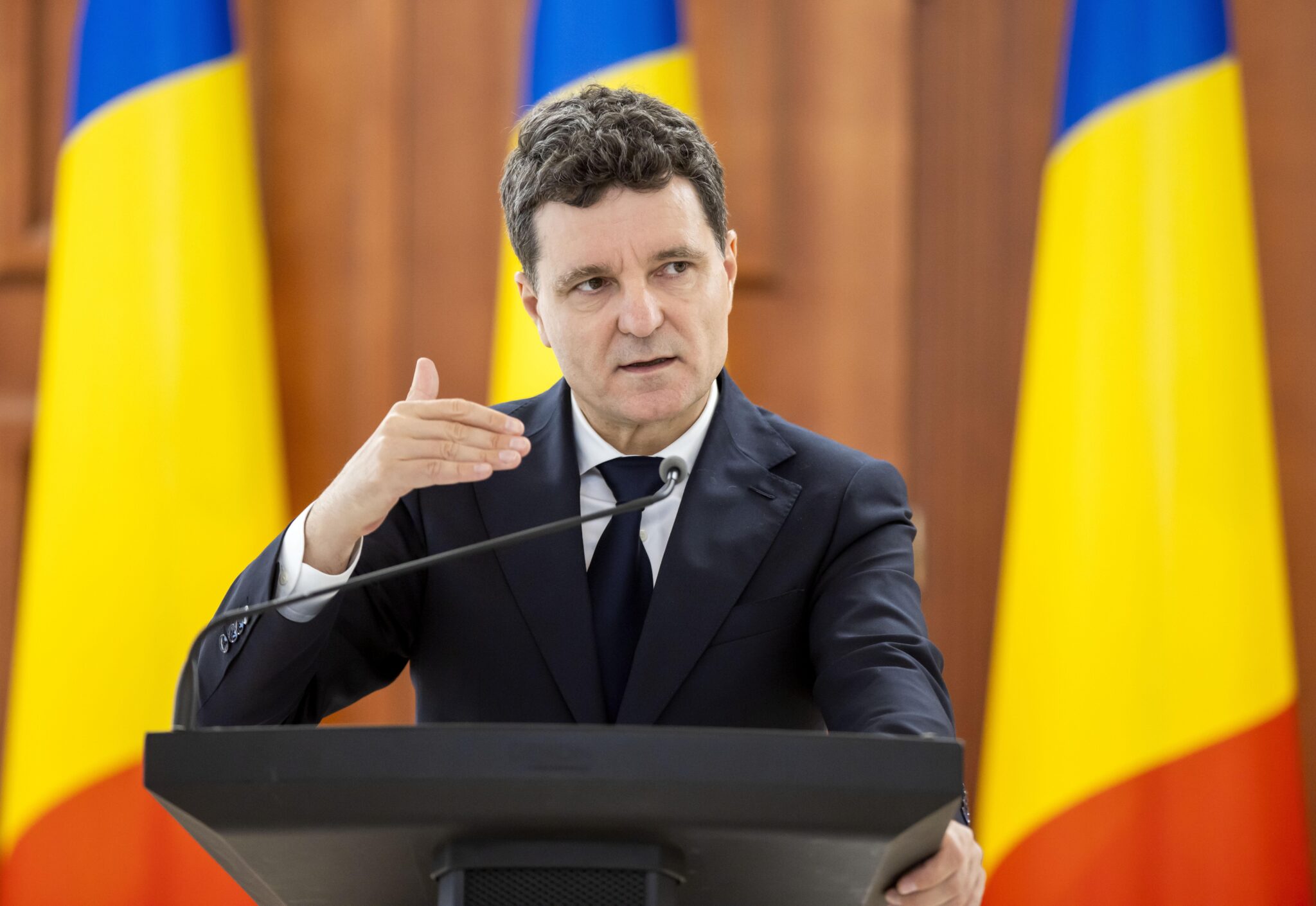 Единственият език който Русия разбира е силата и ние трябва