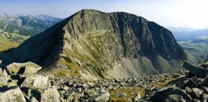 Обявен мъж за изчезнал преди 10 г. в Пирин, е открит жив в планината
