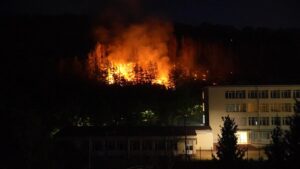 Извършителят на палежа във Велико Търново е обвинен в тероризъм