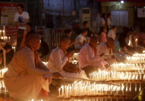 Удар по манастир в Мианмар: Над 20 убити, включително деца