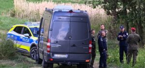 НОВА ТРЕВОГА: Откриха останки от втора ракета в Полша