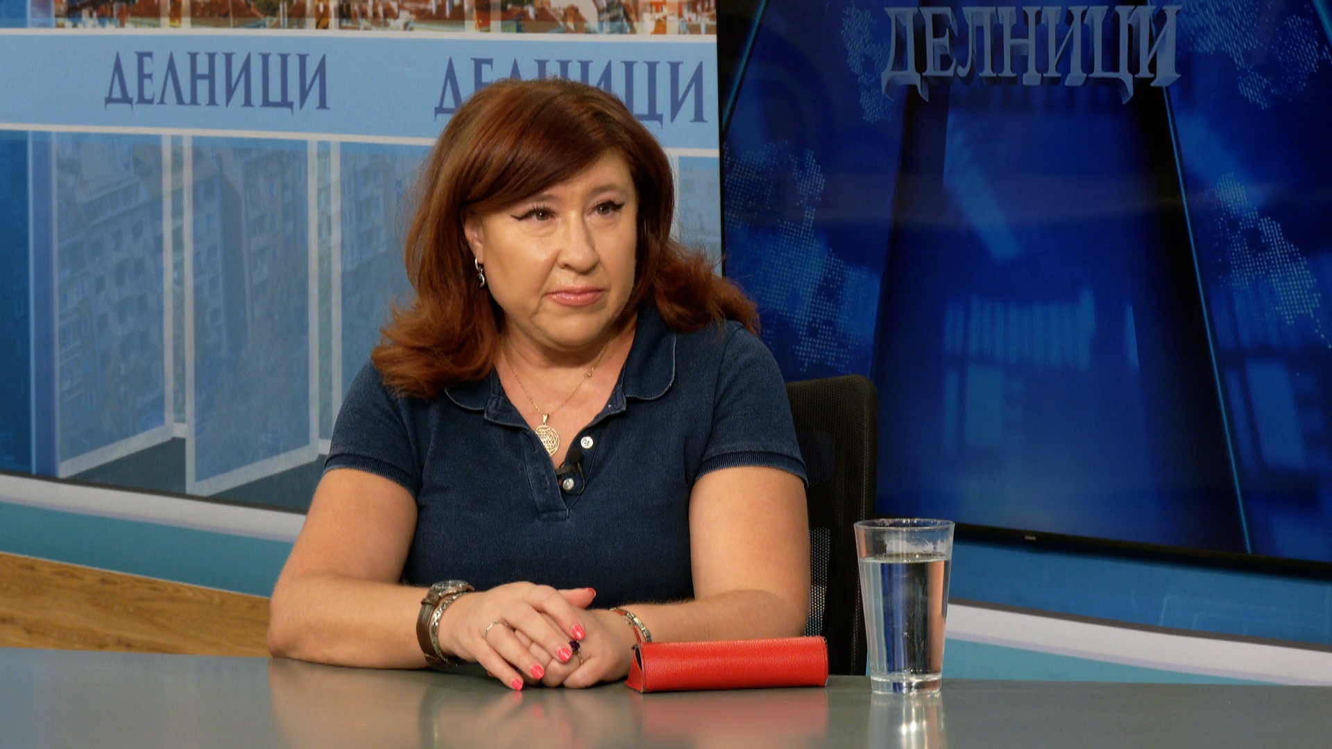 8222 Енергията на книгите ми е специална защото пиша винаги през