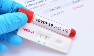 Нов ръст на COVID-19: Случаите у нас скачат с 30% седмично