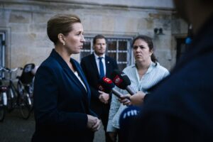 Дронове блокираха летищата в Копенхаген и Осло, Кремъл отрече връзка (ВИДЕО)