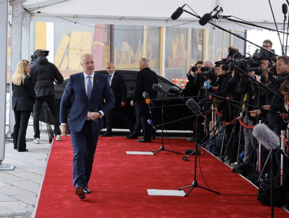 Желязков пристигна в Копенхаген за Неформалната среща на Европейския съвет (ВИДЕО)