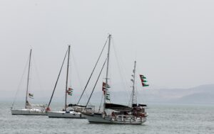 Хамас: Спирането на флотилията за Газа е „пиратство и морски тероризъм“
