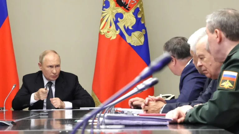 Путин на Съвет за сигурност на Русия