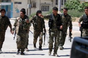 Напрежение в Алепо: сирийските власти обсадиха кюрдските квартали Ашрафия и Шейх Максуд