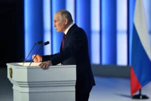 Путин заплаши да отреже Украйна от Черно море