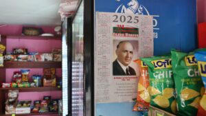 От диктатура към демокрация: 36 години от падането на комунизма