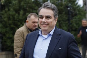 Асен Василев: Хората ясно казаха „Оставка“ – страната няма време за отлагане