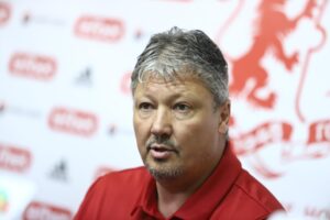 Любо Пенев в най-тежката битка: легендата с рак на бъбрека