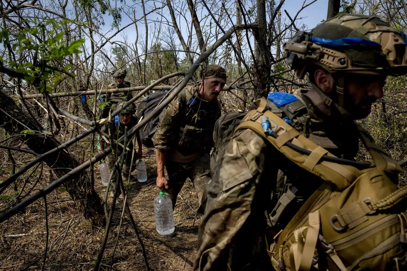 Украински войници