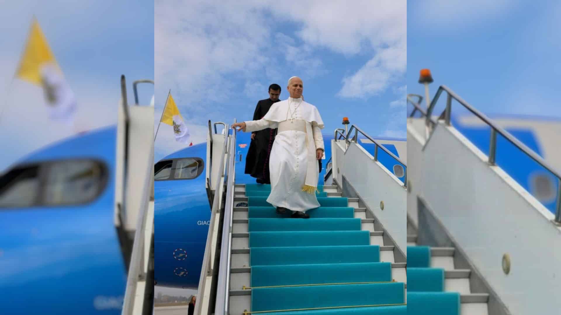 Самолетът с който папа Лъв XIV замина от Рим за
