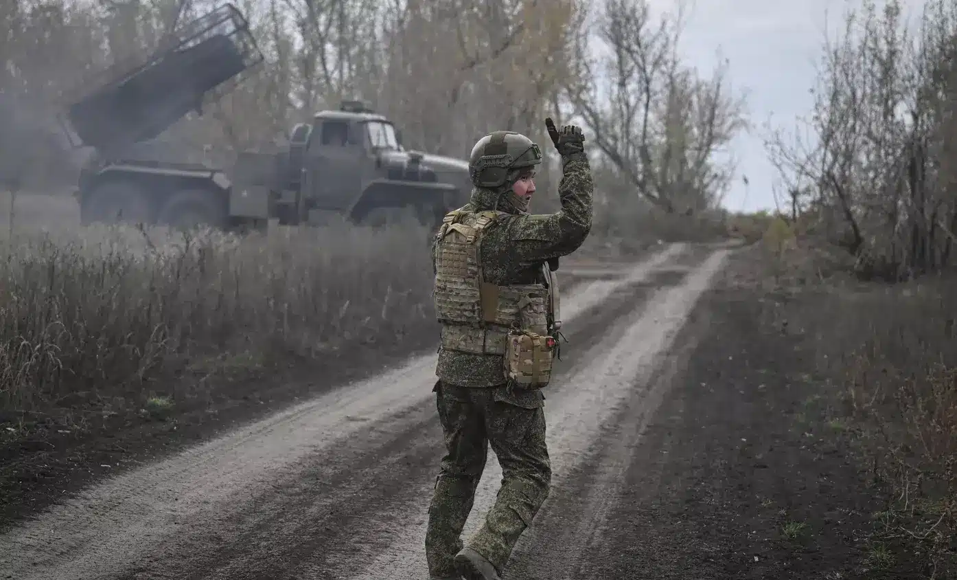 Руски боец и Град