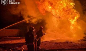 Русия удари Измаил: поразени са няколко енергийни обекта и железопътно депо