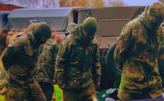 Украински пленници