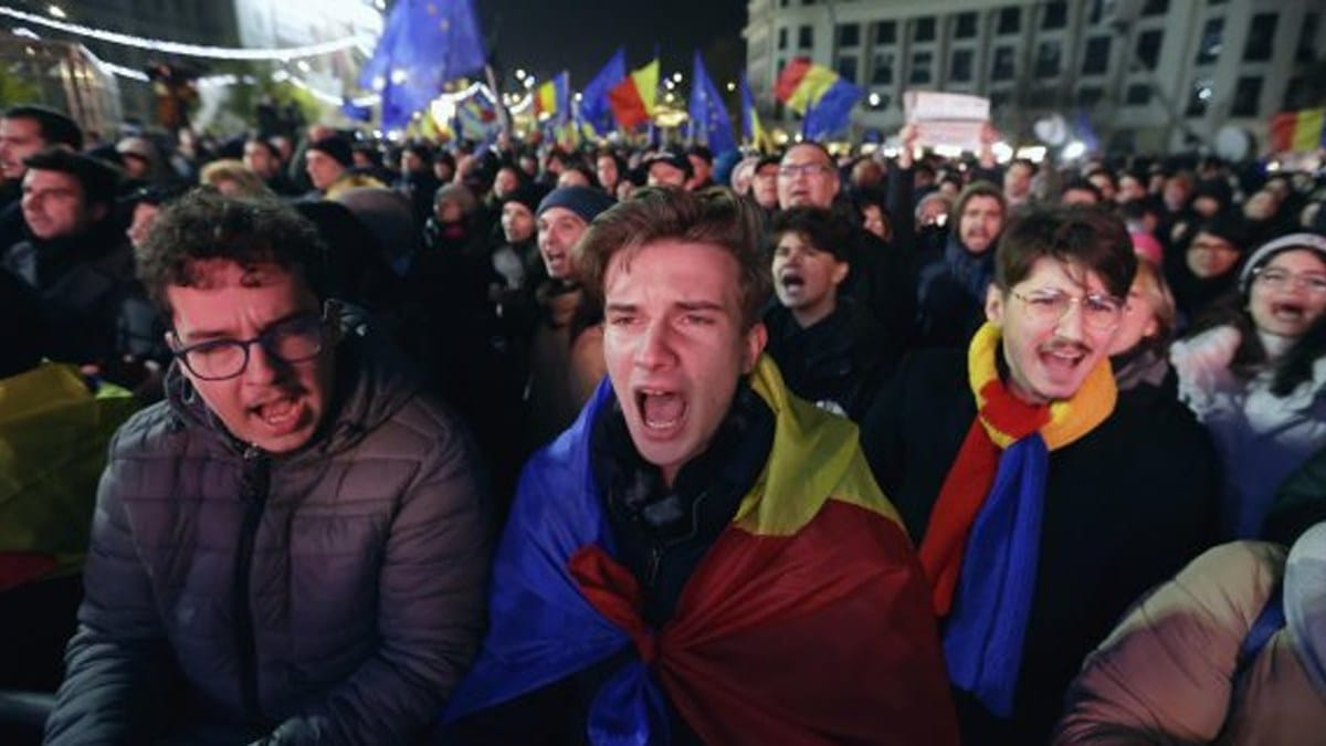 В Румъния от дни се засилва общественото недоволство с искания