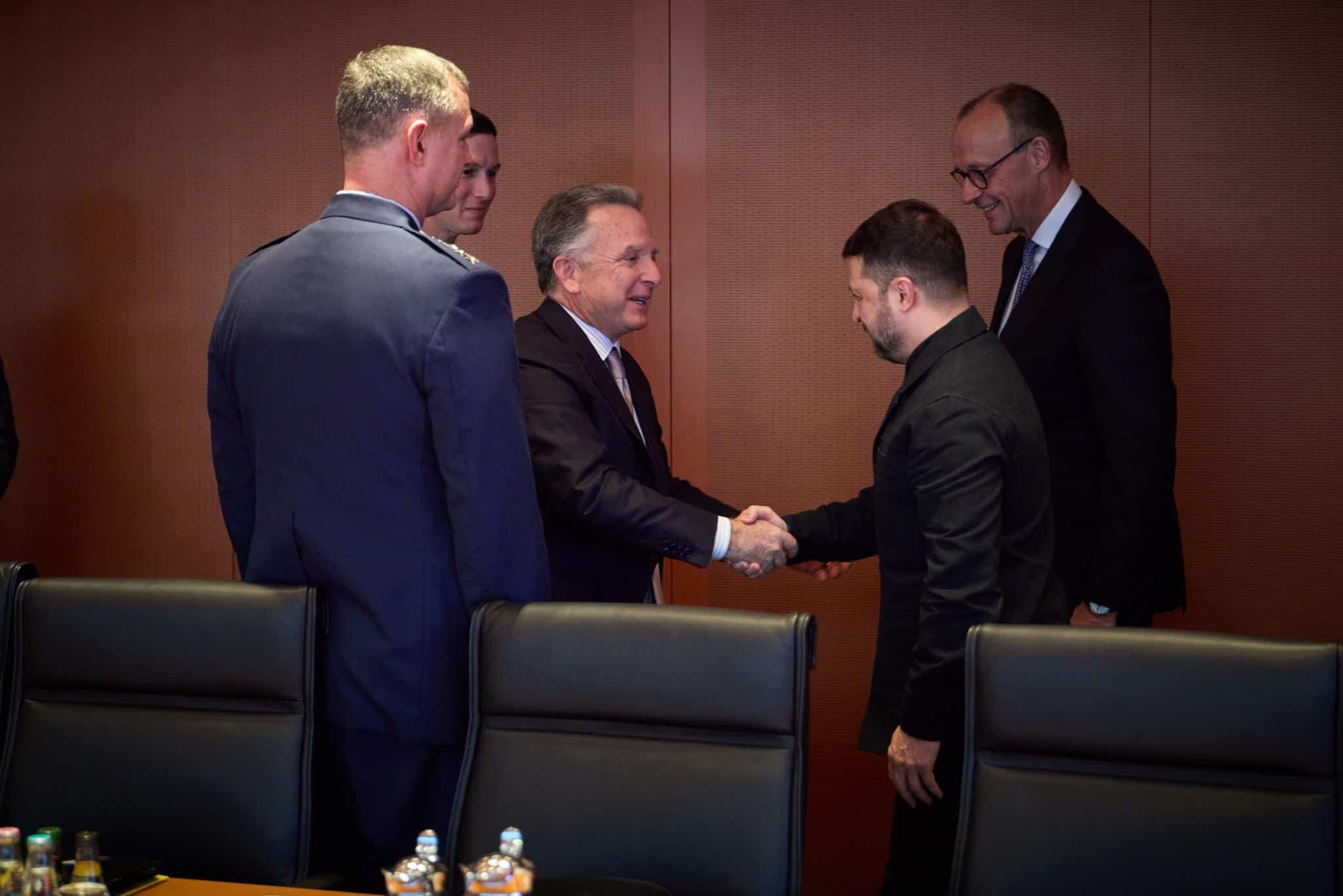 Преговорите между украински и американски представители в които участва и