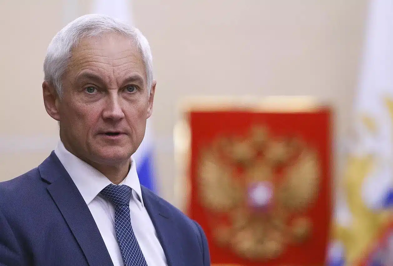 Анрей Белоусов