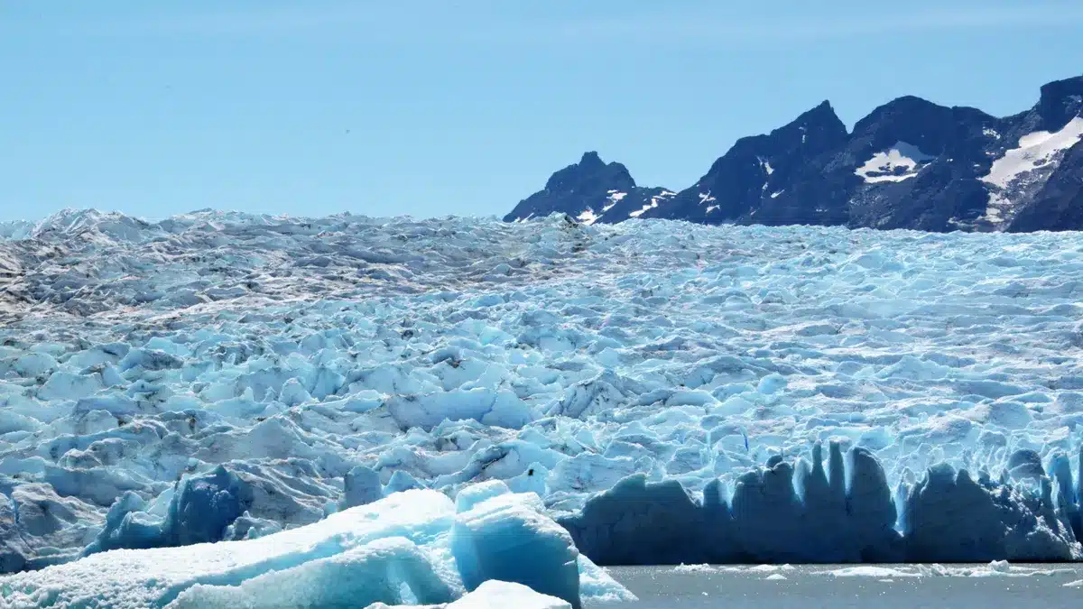Температурата на атмосферния въздух в Арктика за периода октомври 2024