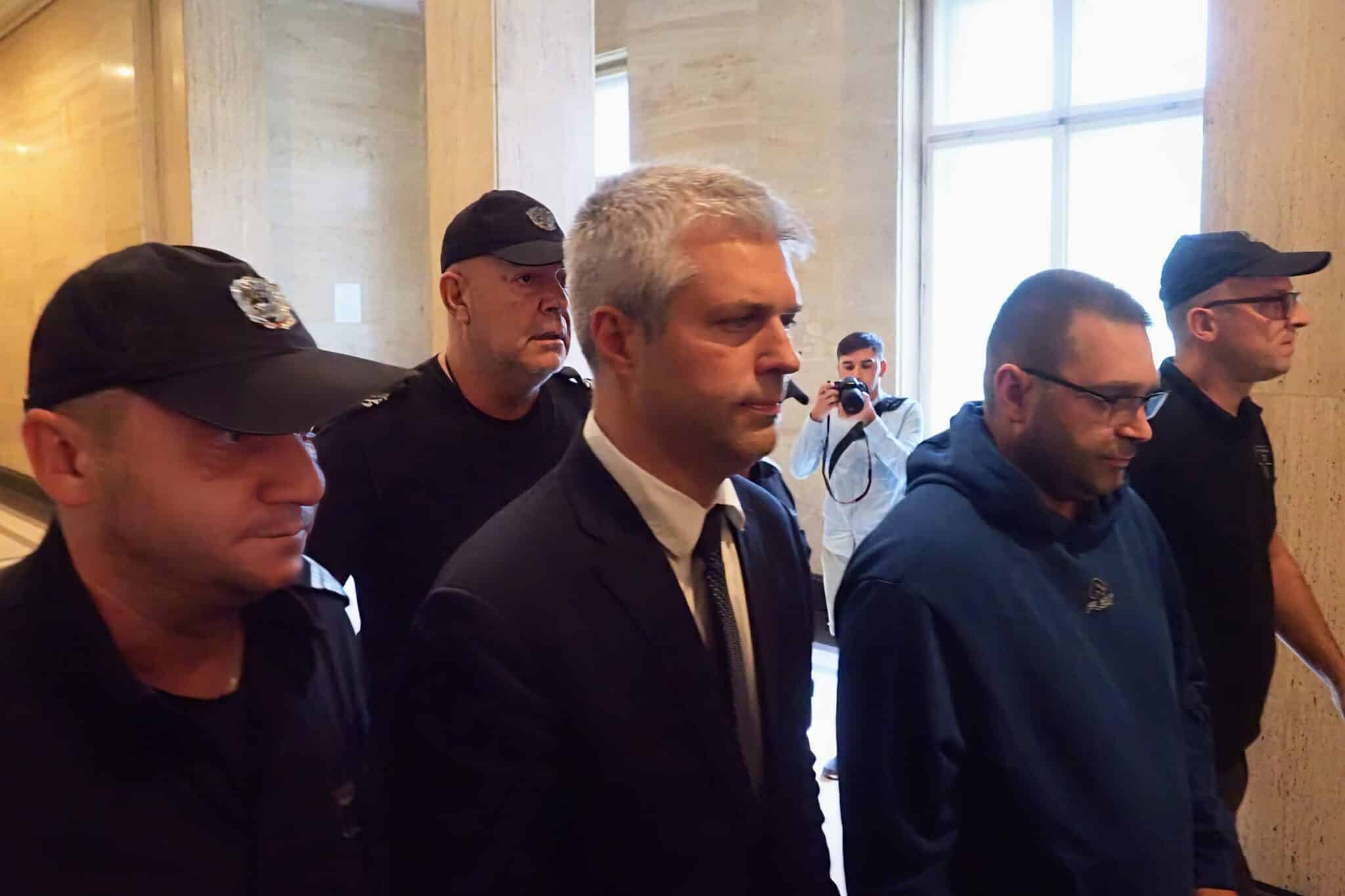 Варненският окръжен съд ще разгледа утре постъпилите молби от защитниците