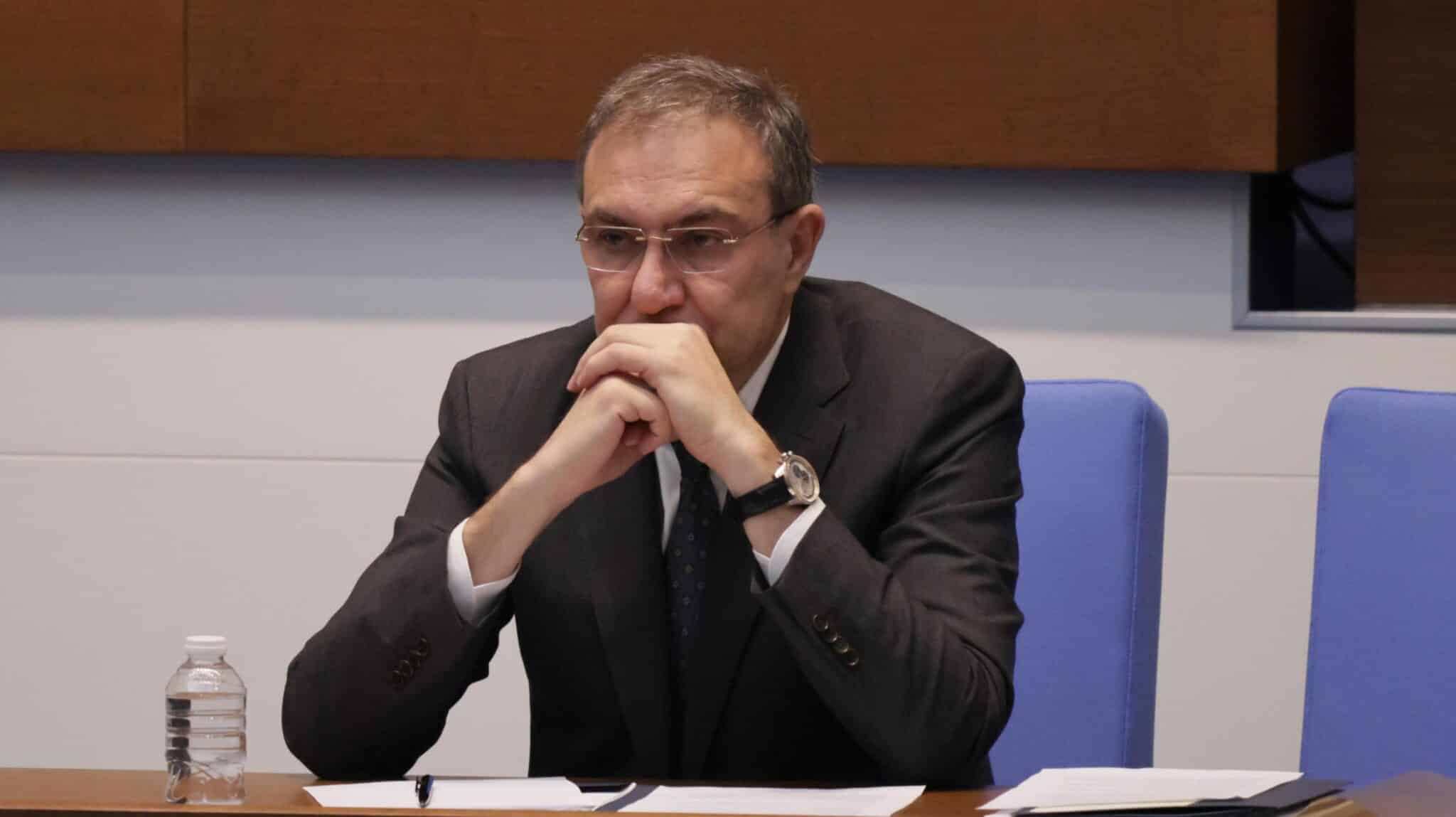 Социалният министър Борислав Гуцанов обяви че програмата 8222 Топъл обяд