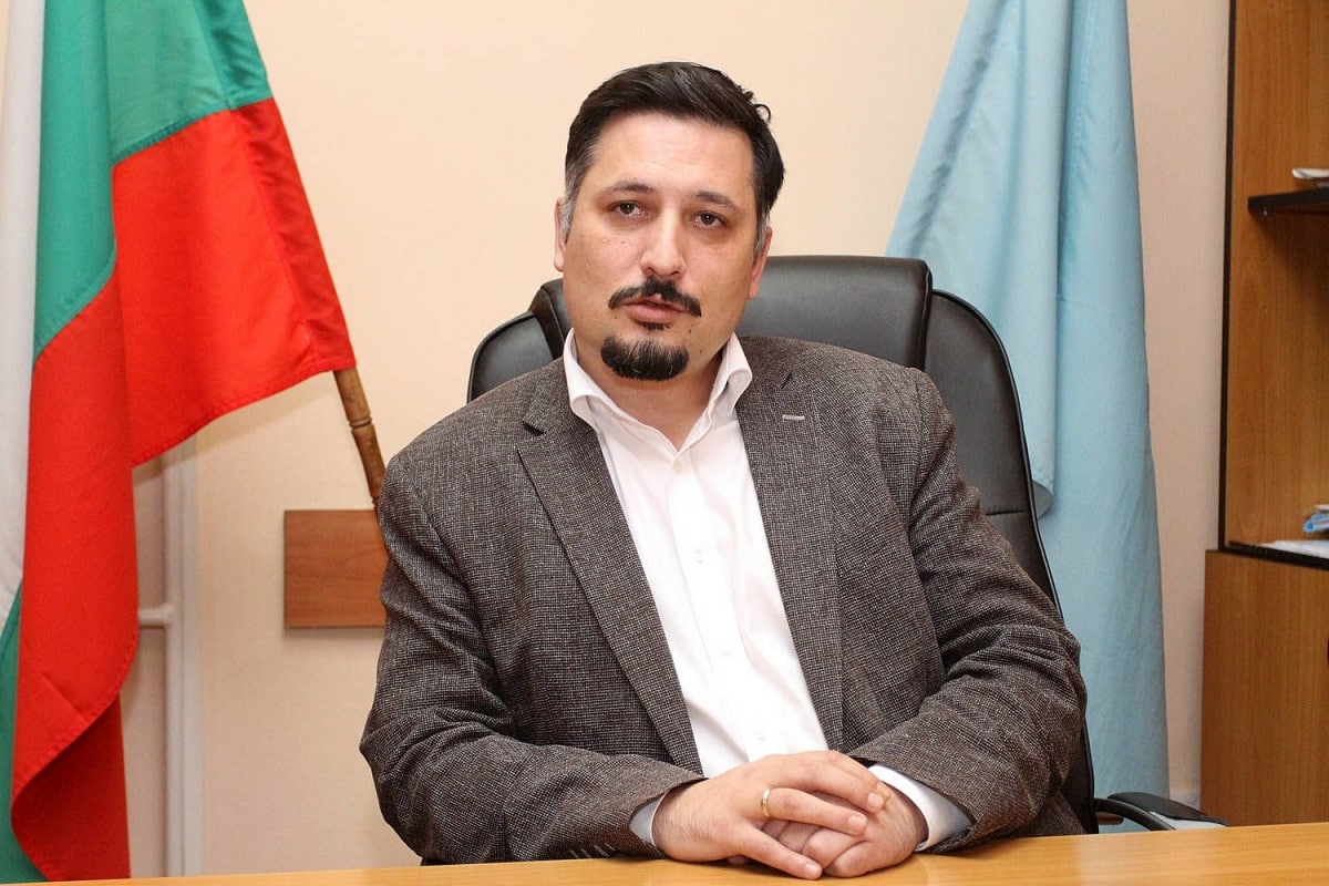 8222 Криза в район 8222 Изгрев 8220 по отношение на