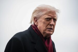 Тръмп: САЩ прекратяват финансовото участие във войната в Украйна