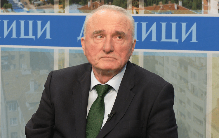 8222 Национална сигурност е синоним на национална идентичност на всичко