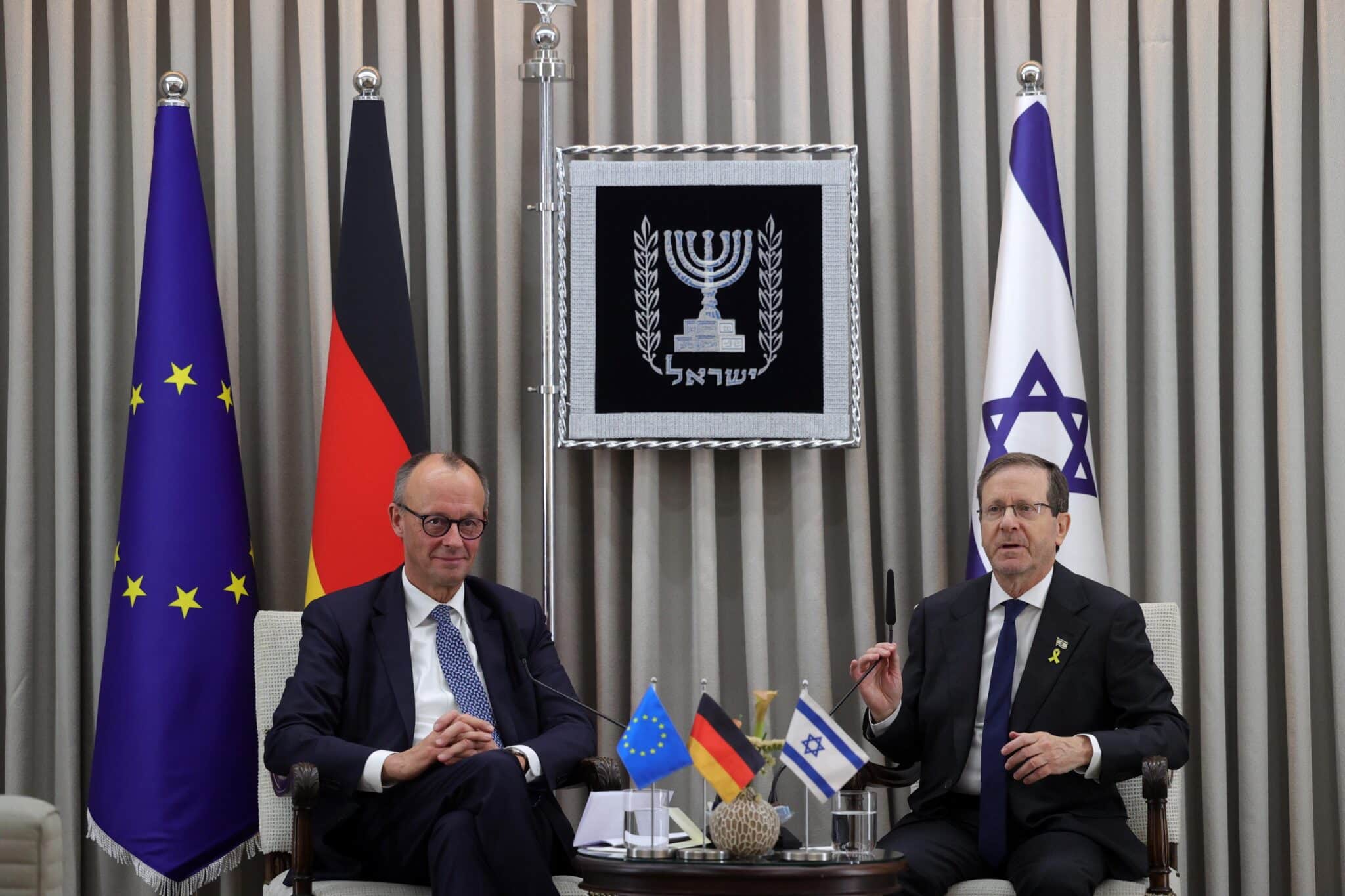 Германският канцлер Фридрих Мерц замина за първото си посещение в