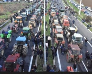 Стачка на гръцките фермери затвори ГКПП „Капитан Петко войвода“, блокада и на „Кулата“