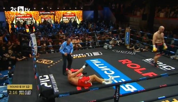 Мачът за регулярната световна титла на WBA в тежка категория