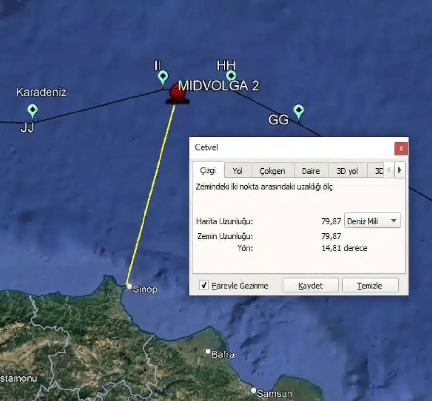 Нападнат руски танкер