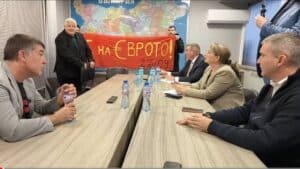 ЗРЕЛИЩНА дискусия: Недялков и Ангелов защитиха референдума пред ГЕРБ (ВИДЕО)