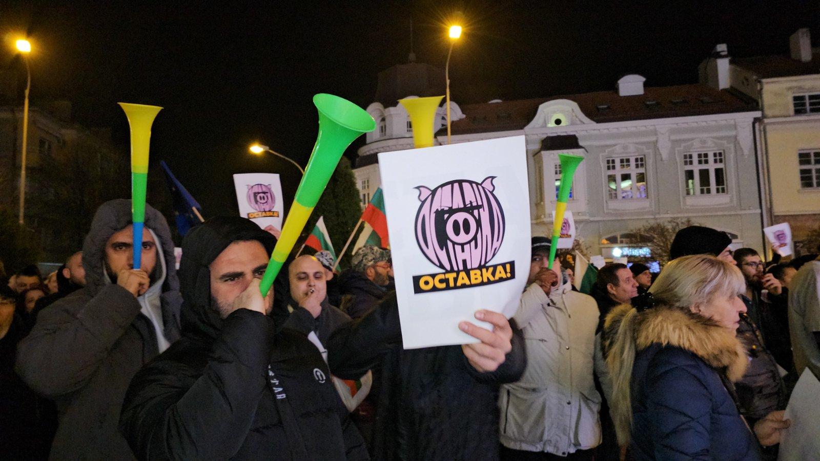 Водещи международни медии насочиха погледите си към България отразявайки мащабните