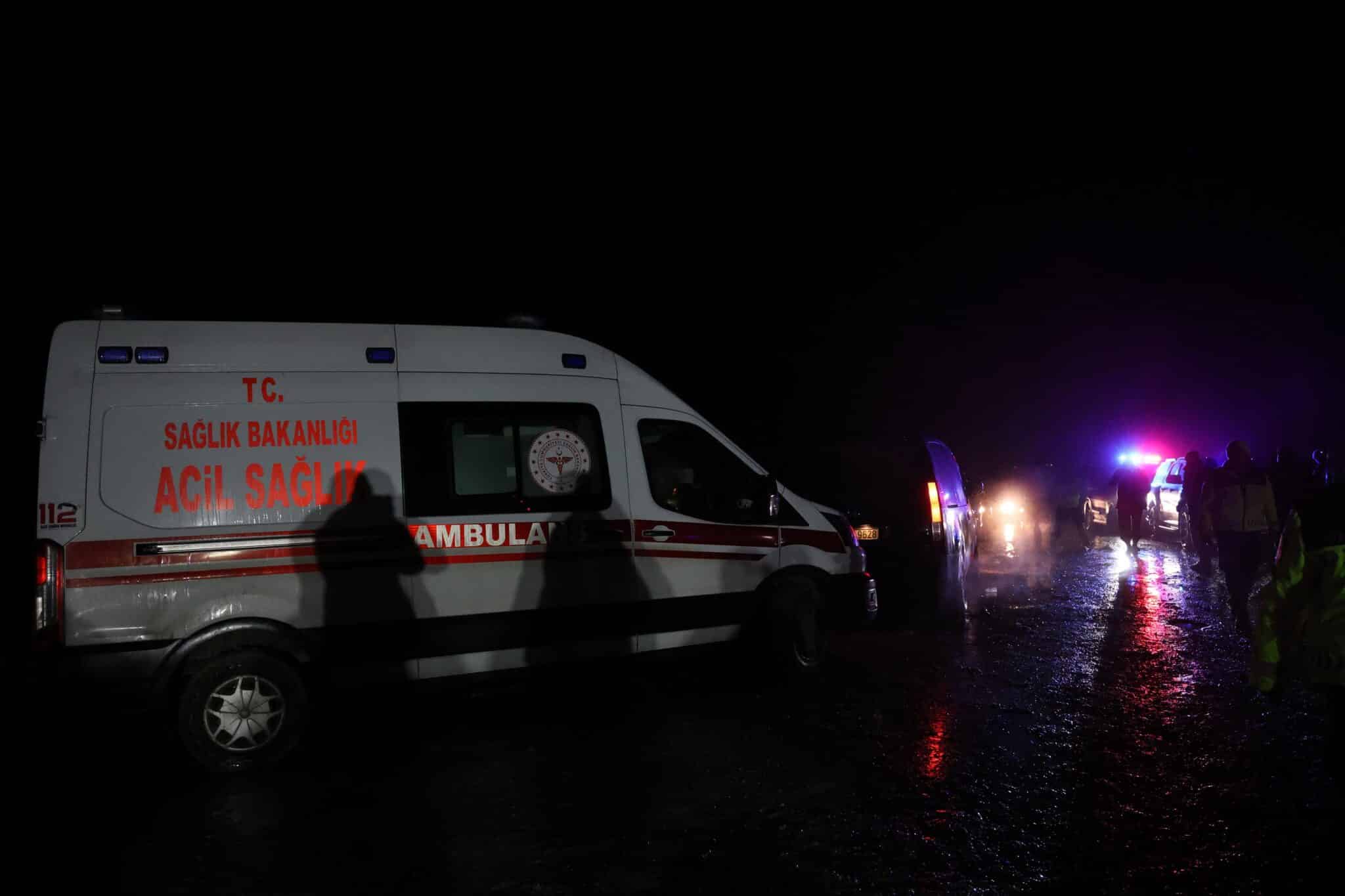 Вътрешният министър на Турция Али Йерликая обяви на брифинг тази